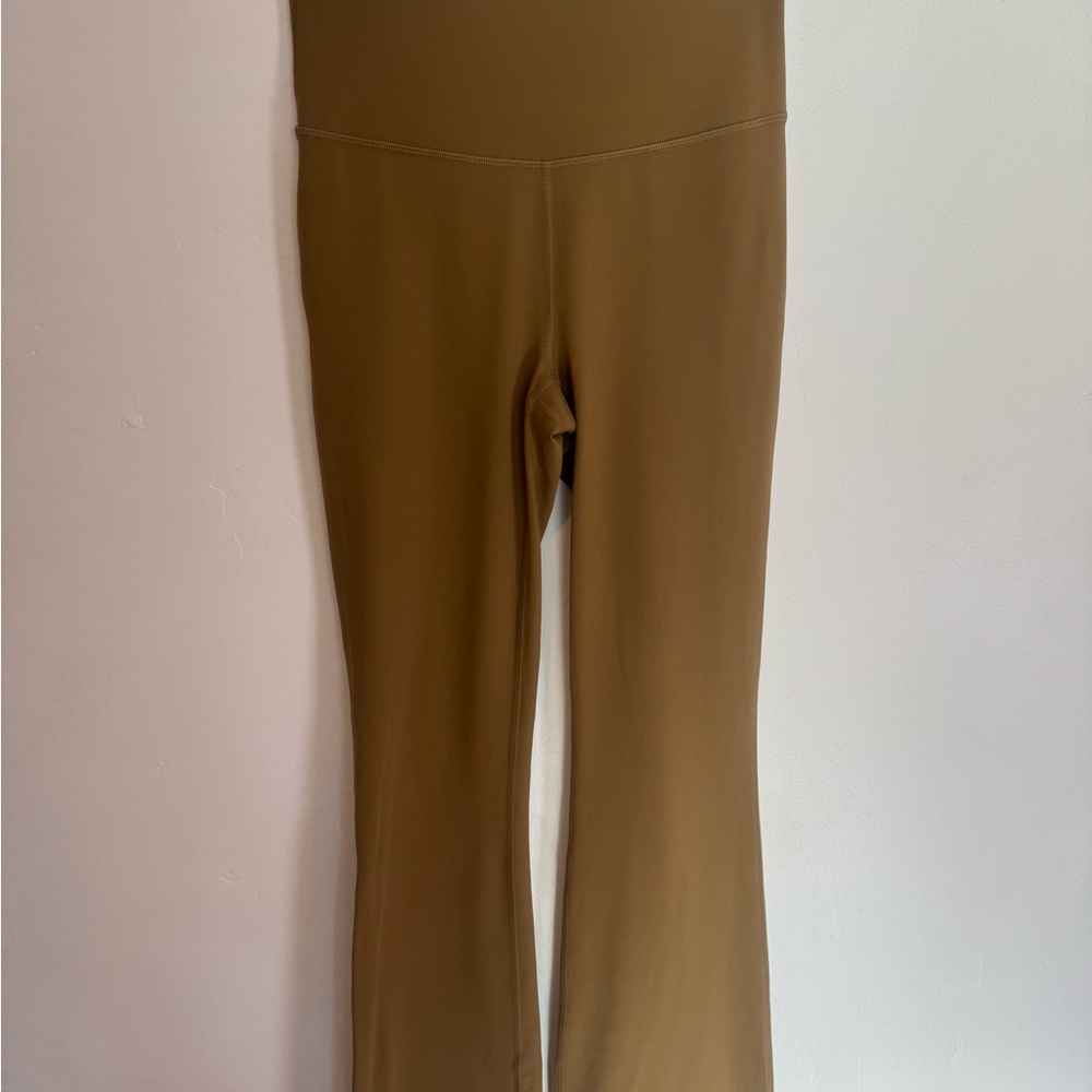 lululemon athletica Groove Nulu Super-High-Rise Flared Pant
Regular